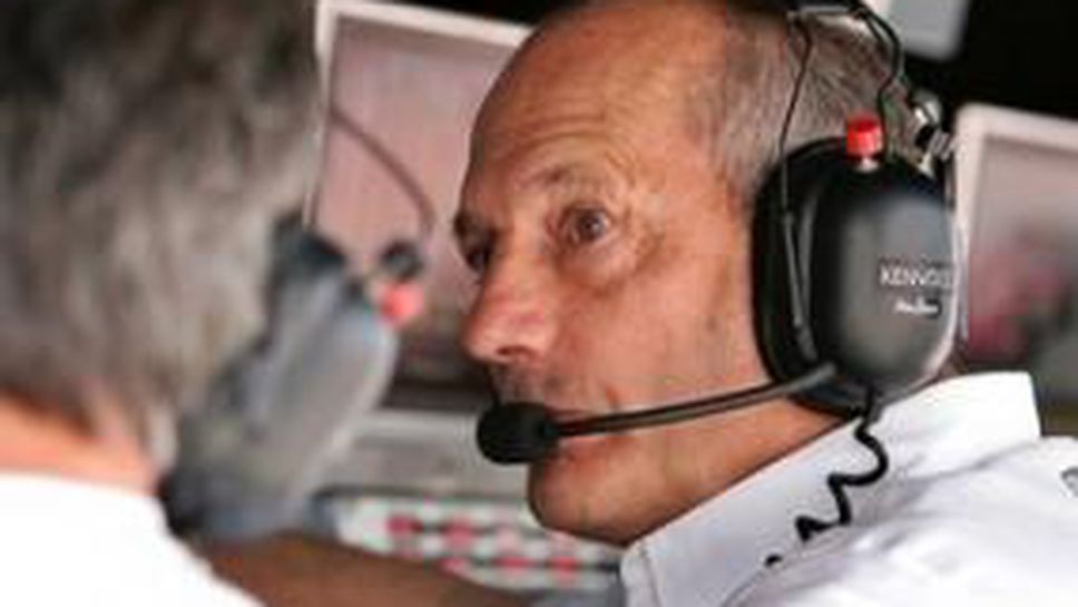 Екълстоун обвини Денис за загубената титла на Хамилтън