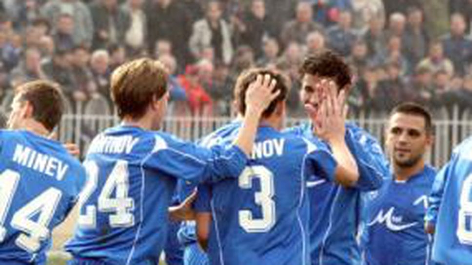 Вратар мъчи "сините" 120 минути