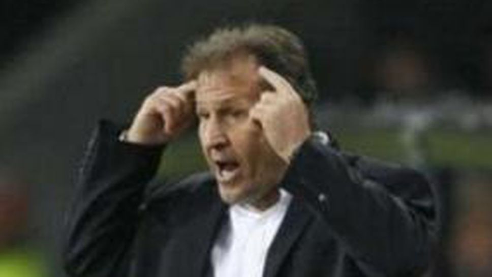 Зико сигурен, че Фенербахче минава групите