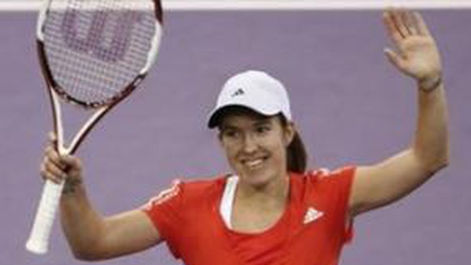 Енен срещу Шарапова на финала на Шампионата на WTA