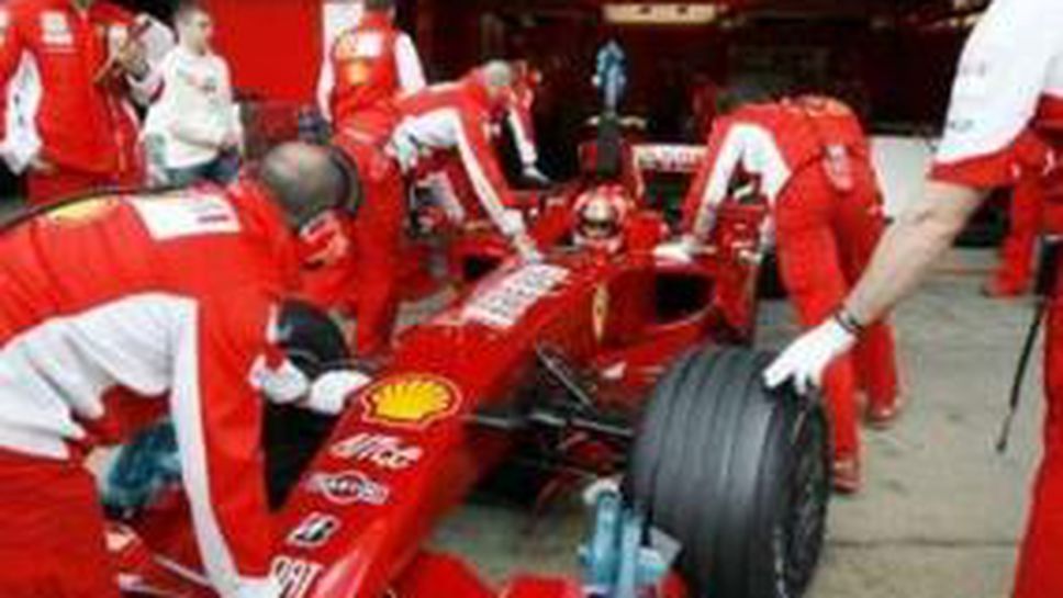 Шумахер ще продължи тестовете с Ферари