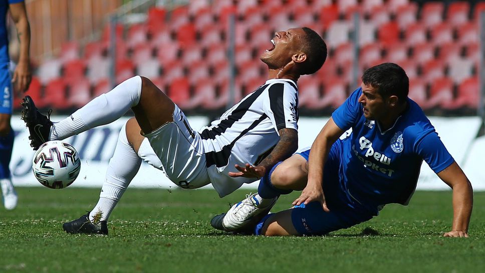 Локомотив (София) - Надежда (Доброславци)