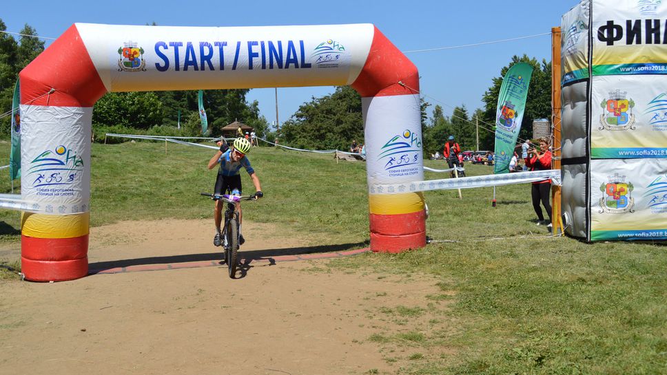 Николов и Ангелова най-бързи в 12 км бягане на Витоша летен фест