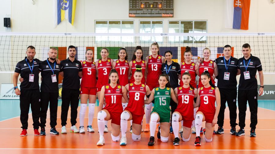 Девойките ни с победа над Италия на старта на Евроволей U16