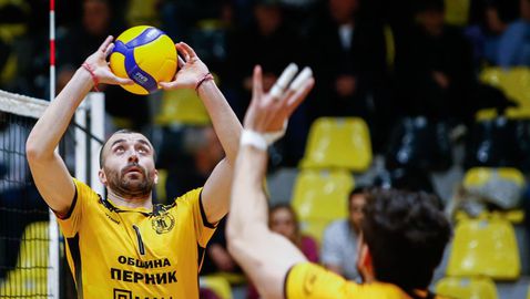 Висшата лига с 14 отбора през новия сезон