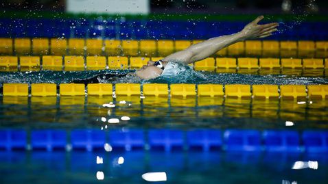 Басейните и фитнесите в София ще работят на 30%