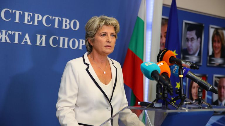 Министърът на младежта и спорта Весела Лечева говори за състоянието