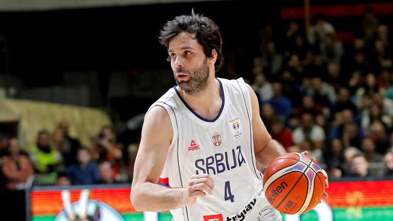 Капитанът на националния отбор на Сърбия Милош Теодосич намери подходящ