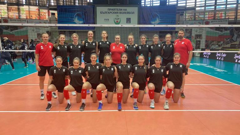 Националният отбор на България за жени U19 стартира двубоите от
