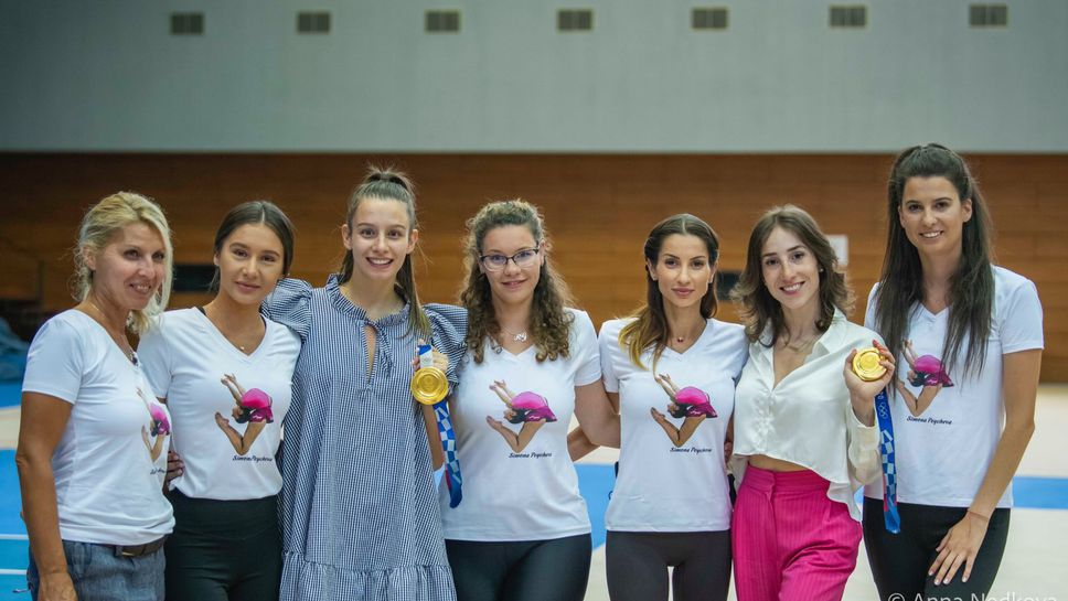 С празнично тържество и олимпийско посещение завърши лагерът по художествена гимнастика на Симона Пейчева