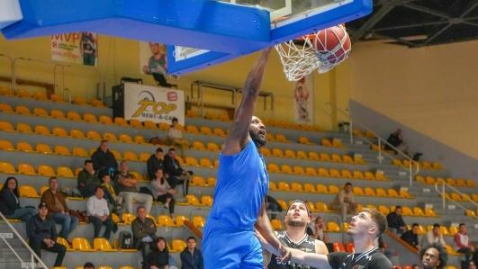 Седариан Рейнс остава играч на Левски