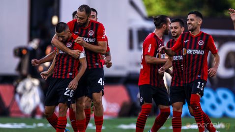  Локомотив (Сф) вкара девет на отбор от Трета лига 