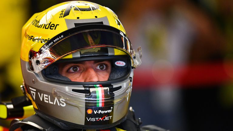 Карлос Сайнц завърши на трето място в днешната квалификация преди