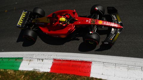  Леклер ще преследва втора победа в 