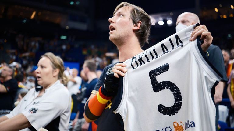 Германия и Черна гора играят в 1 8 финален сблъсък на ЕвроБаскет