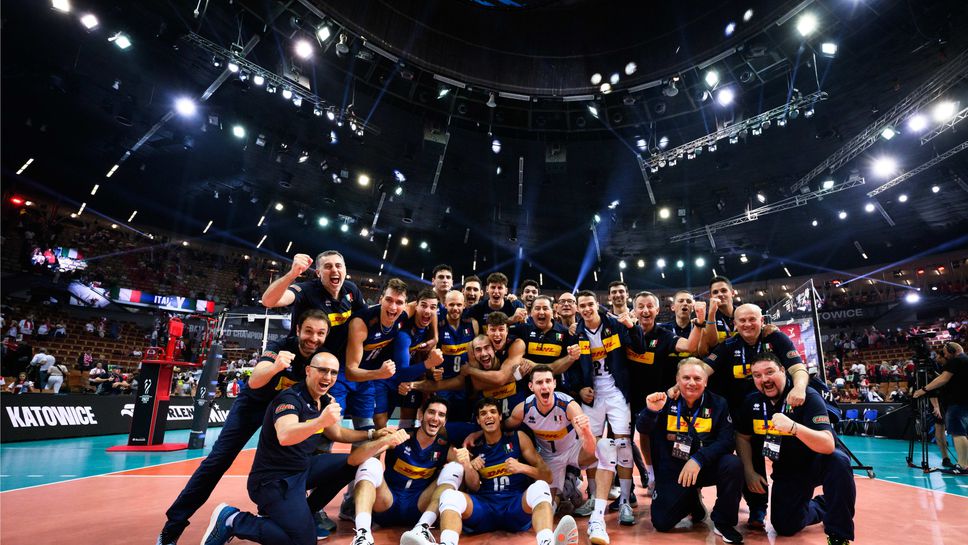 Италия на финал на Световното след 24 години пауза