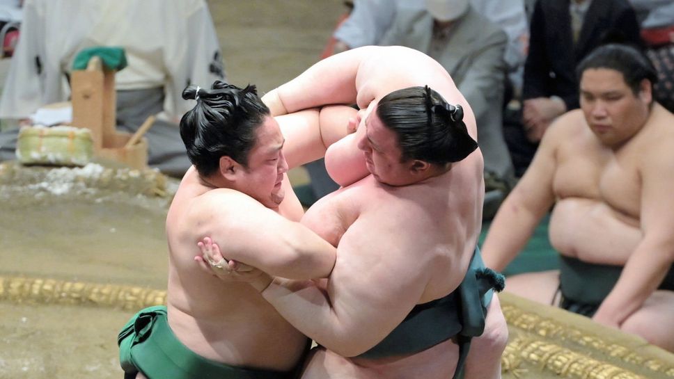 Даниел Иванов-Аоияма стартира със загуба участието си на турнира по сумо в Токио