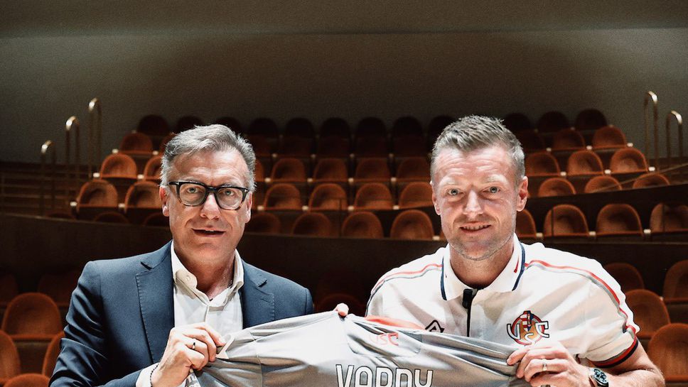 Новото попълнение на КремонезеДжейми Варди даде първата си пресконференция като