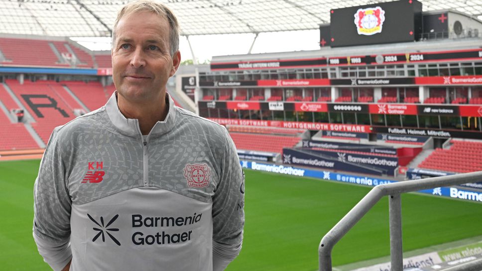 Байер Леверкузен официално представи новия си треньор Каспер Юлманд на