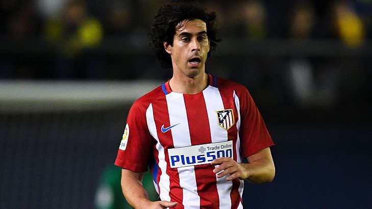 Тиаго Мендеш е поредният известен бивш футболист който ще вземе