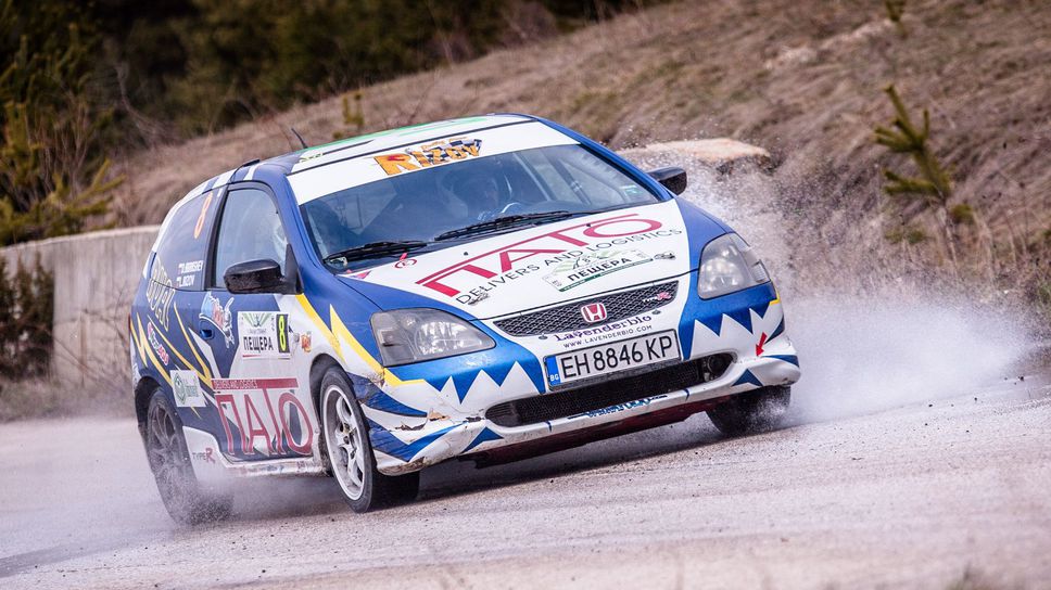 Катастрофа извади Ризов и Абрашев от Рали Стари Столици