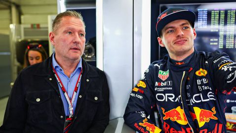  Йос: Беше невероятно Макс да завоюва! 