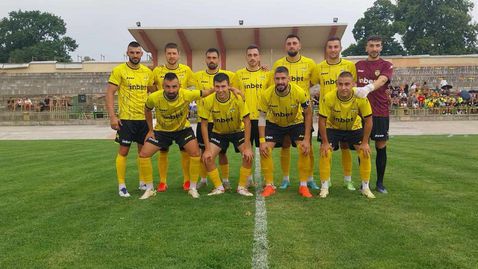 18 футболисти на първата тренировка на ФК Свиленград (програмата за контролите)