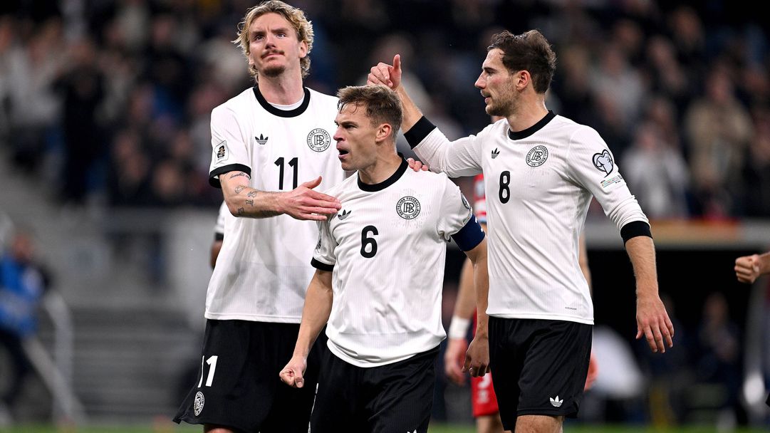 Германия с безпроблемен успех срещу десет от Люксембург