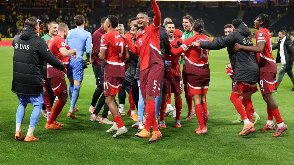 Швейцария продължава без грешка след победа, която компрометира Швеция
