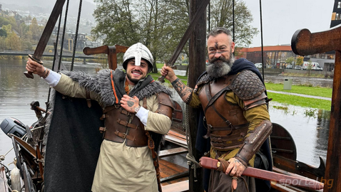 Норвегия се побърка по Карлос Насар - направиха го викинг