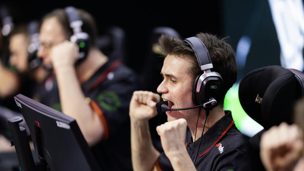 MOUZ победи Spirit и се класира за финала на ESL Pro League