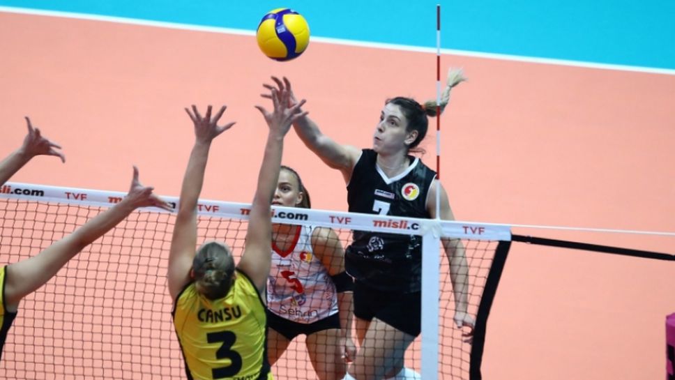 Мирослава Паскова със 17 точки, Мерт Сигорта с 5-а победа в Турция