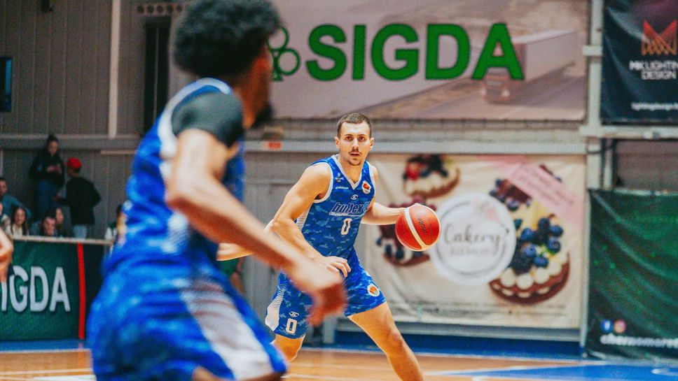 Отборите на Академик Бултекс 99 и Шумен излизат един срещу