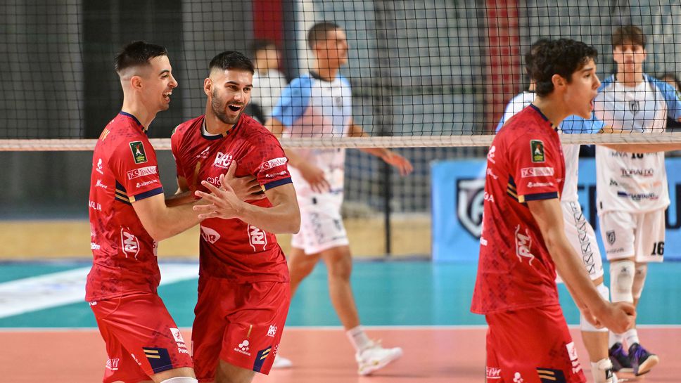 Националите Християн Димитров и Самуил Вълчинов и тимът на Консар Равена записаха трети успех