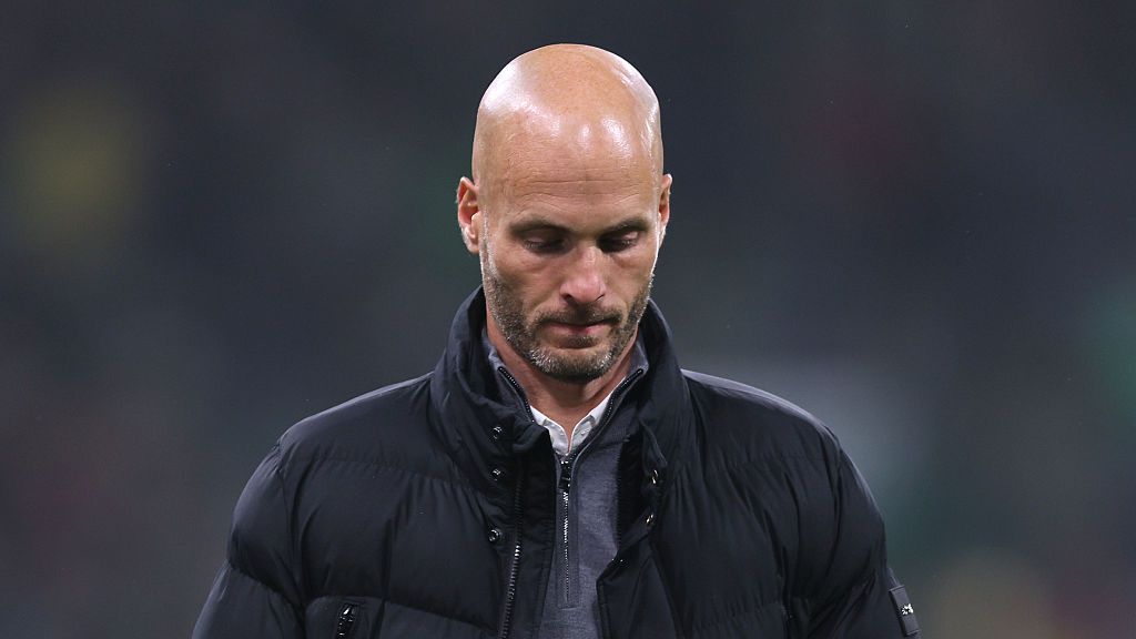 Волфсбург остана без треньор след последния провал