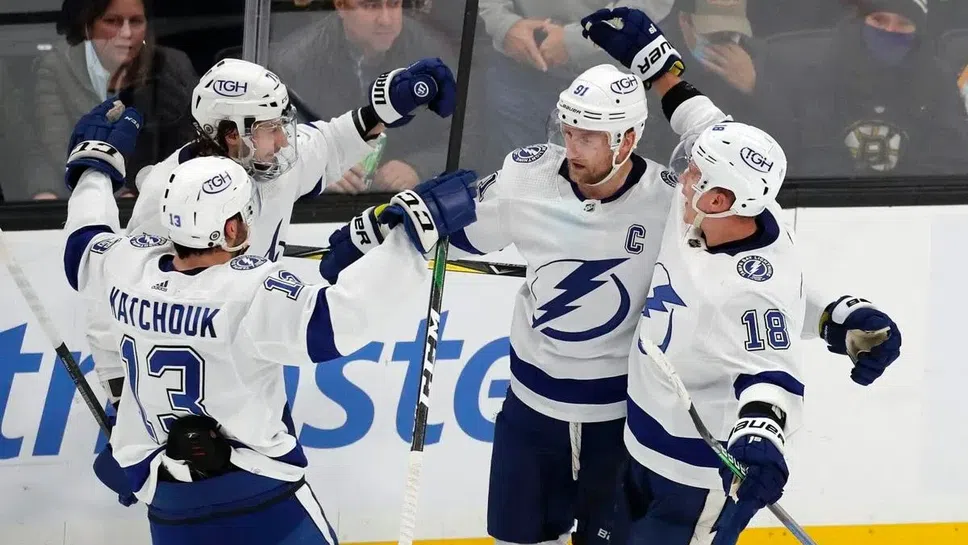 Шампионът Тампа Бей надви Торонто за победа №400 в кариерата на треньора Джон Купър