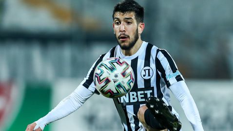 Локомотив Пловдив без Салинас срещу ЦСКА 1948