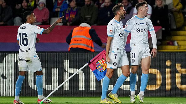 Валери Фернандес заби трети гол в мрежата на домакините, Барселона - Жирона 1:3
