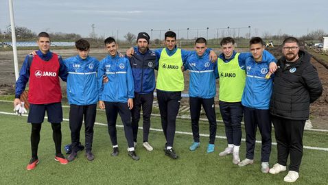 "Акулите" с последна тренировка за годината