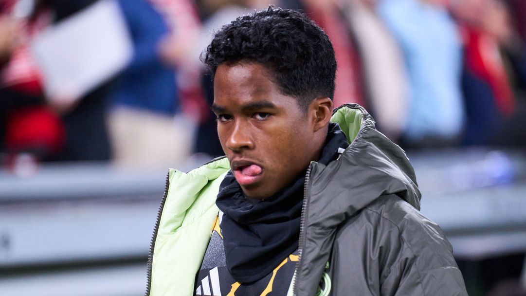 Фонсека се колебае дали да пусне Ендрик като титуляр