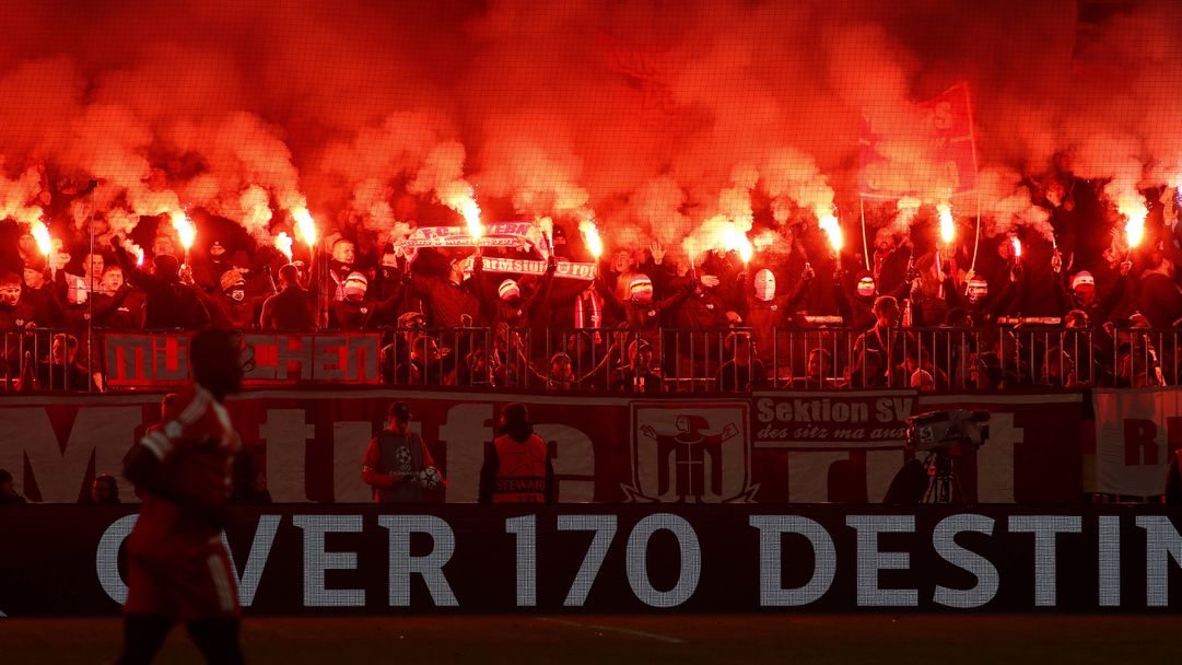 Шеф на Байерн се ядоса на феновете на клуба