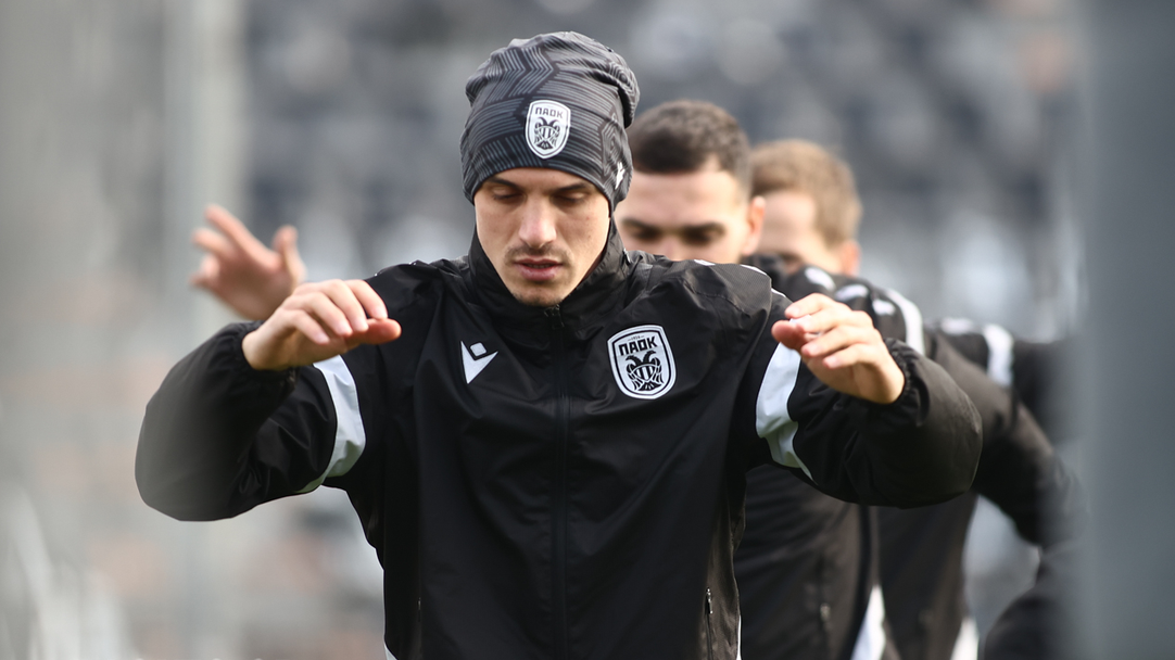 Кирил Десподов ще бъде в групата за мача с Панетоликос