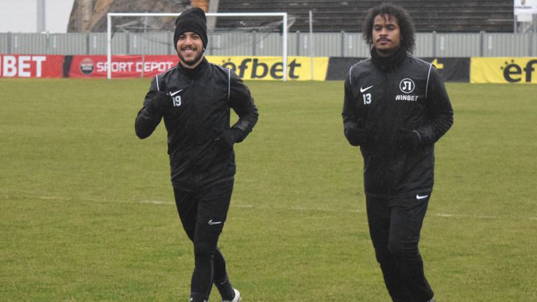  Локо (Пд) започва с двуразовите тренировки, Лукас Салинас също се появи 