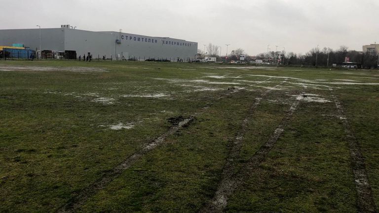 Вандали съсипаха терените на ДЮШ на Марица (Пловдив)