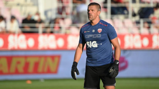  Грегори Купе става треньор на вратарите в Бордо 