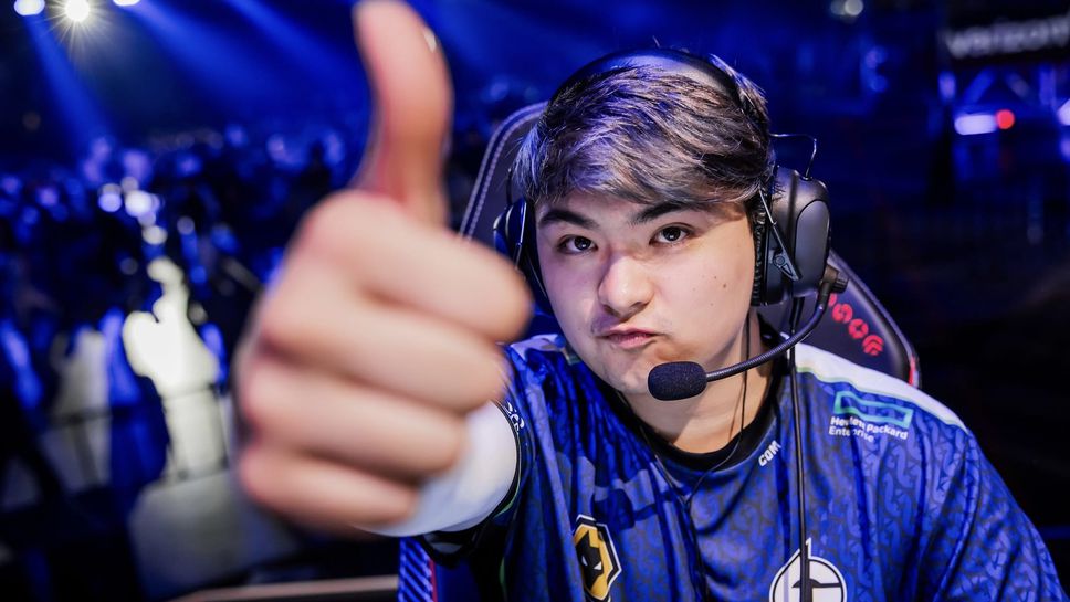 Световен шампион ще играе за Leviatán