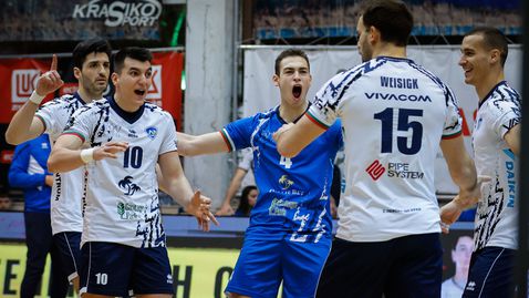 Левски удари Нефтохимик в Бургас