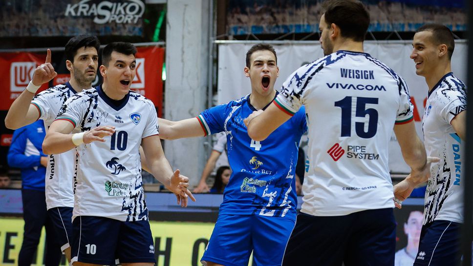 Левски удари Нефтохимик в Бургас