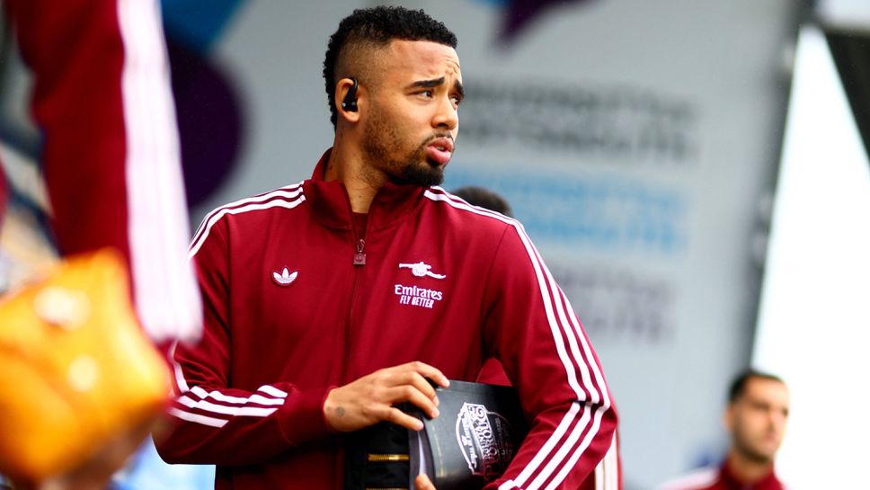 Съставите на Портсмут и Арсенал, Артета е направил 10 промени