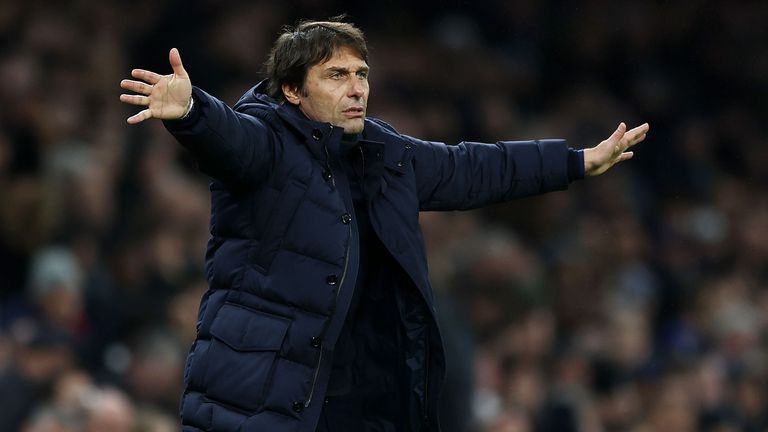  Конте: Историята на Тотнъм през последните 20 години е възходи и падения 